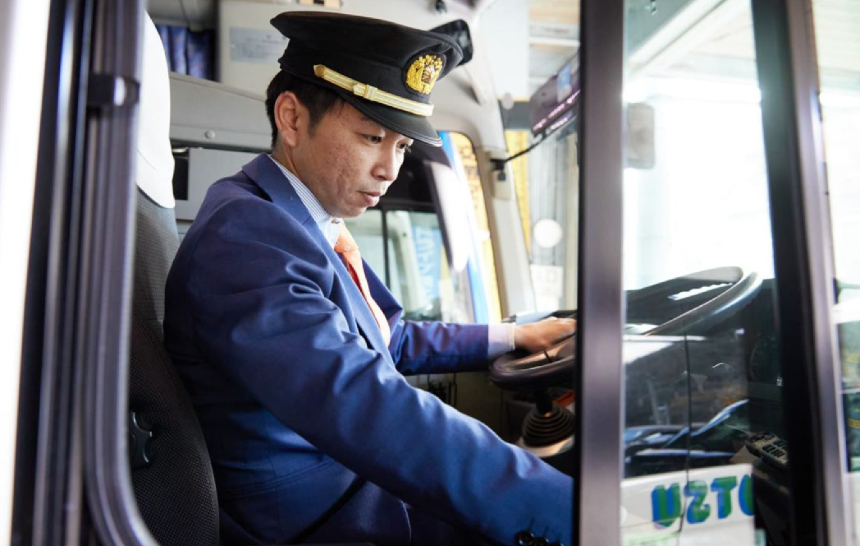 貸切バス送迎のイメージ